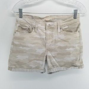 Levi Strauss mid length camo shorts size 29